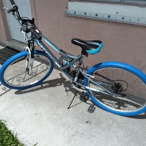 22 inch mountain bike.